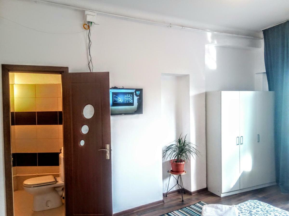 Central Bright Modern Studio บูคาเรสต์ ภายนอก รูปภาพ